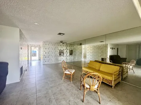 5725 E Fernley Drive Drive E West Palm Beach FL 33415