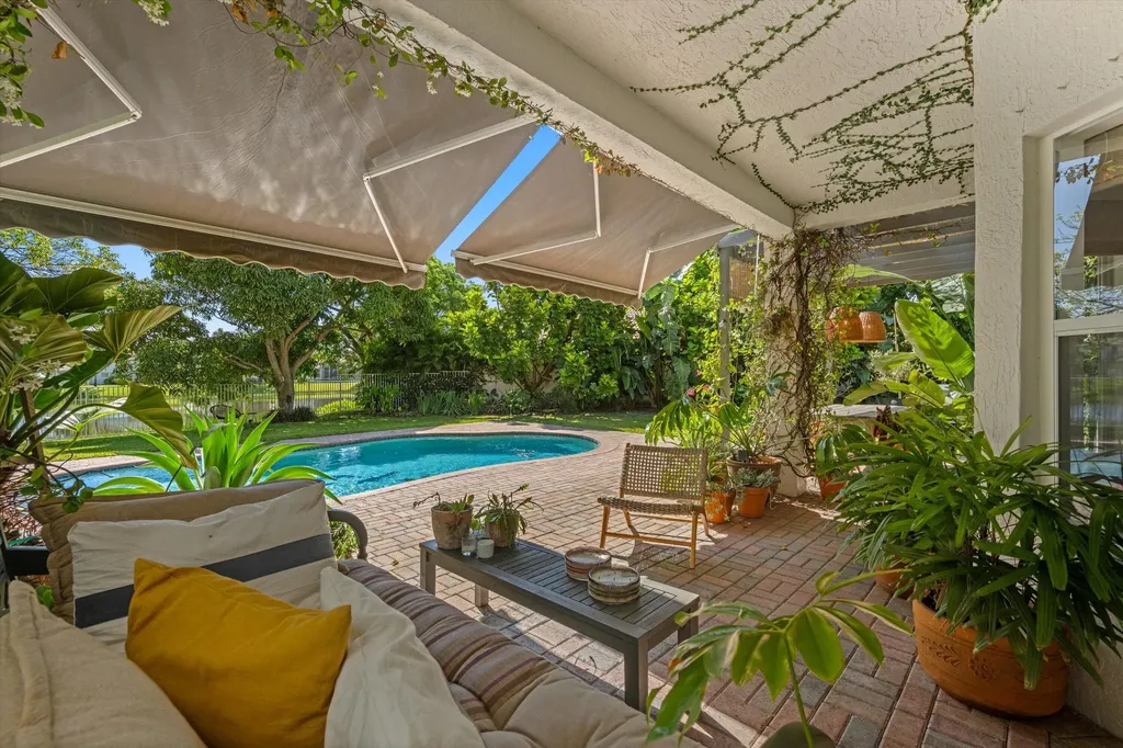 4138 Bluff Harbor Way Wellington FL 33449