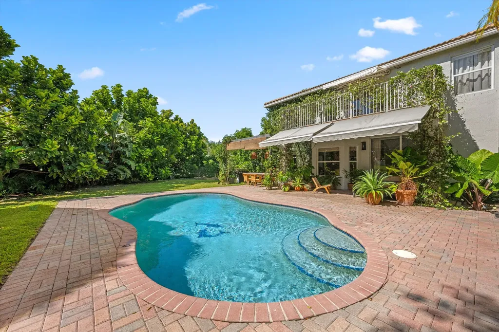 4138 Bluff Harbor Way Wellington FL 33449