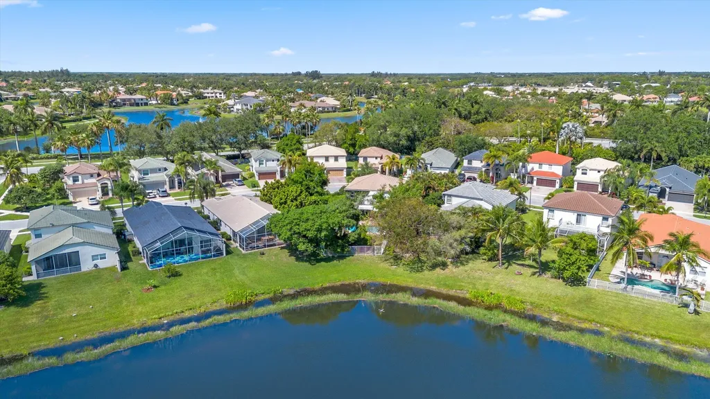 4138 Bluff Harbor Way Wellington FL 33449