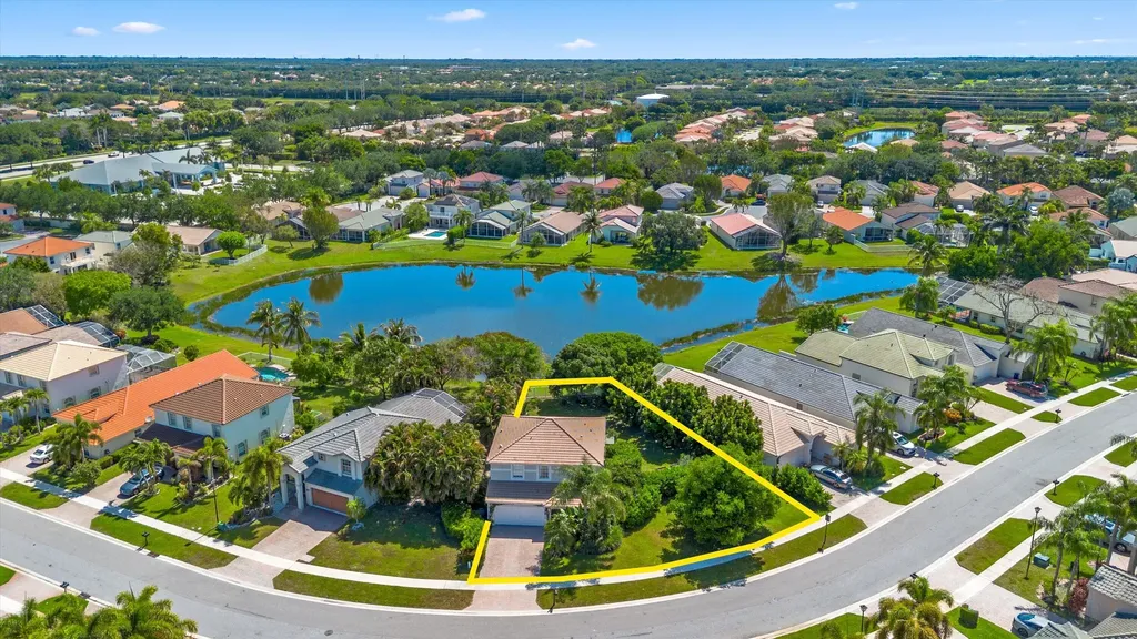 4138 Bluff Harbor Way Wellington FL 33449