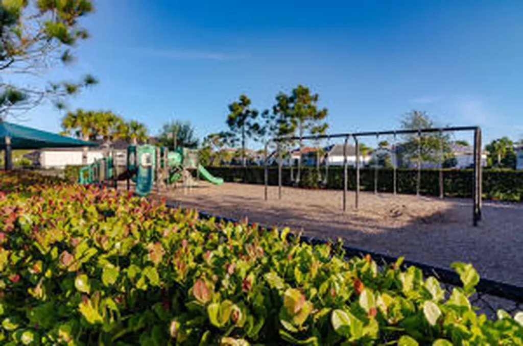 599 SE Villandry Way Port St Lucie FL 34984