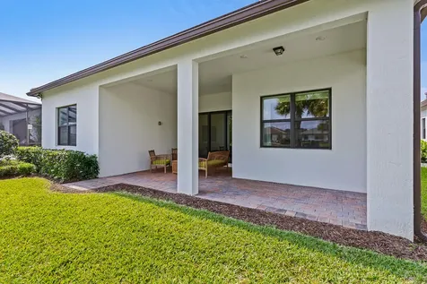 599 SE Villandry Way Port St Lucie FL 34984
