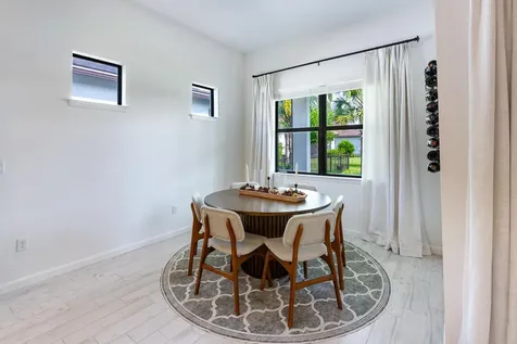 599 SE Villandry Way Port St Lucie FL 34984