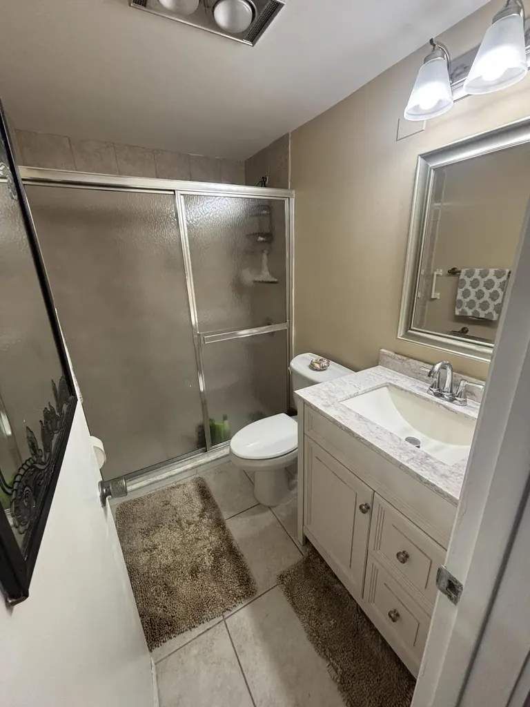 170 Horizons E Boynton Beach FL 33435