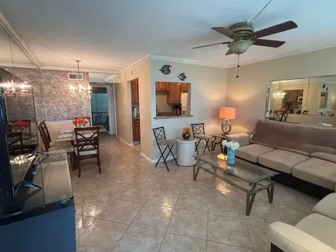 170 Horizons E Boynton Beach FL 33435