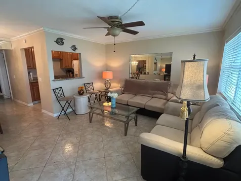 170 Horizons E Boynton Beach FL 33435