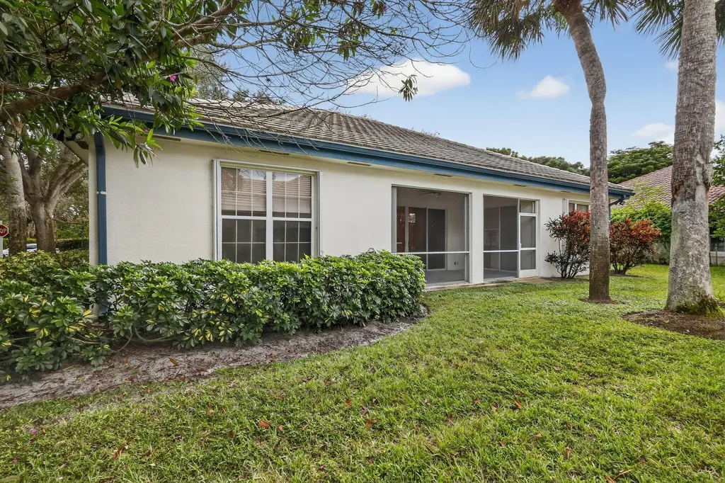 6333 Winding Lake Drive Jupiter FL 33458