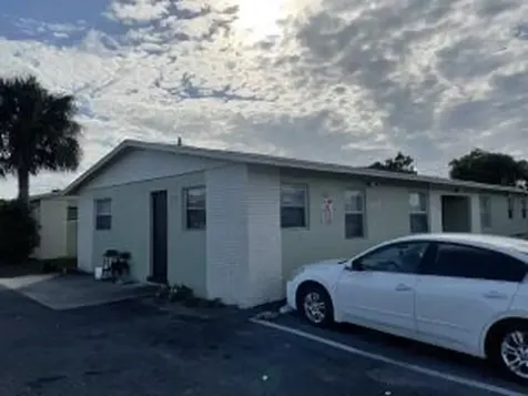 1601 W 37th Street West Palm Beach FL 33404