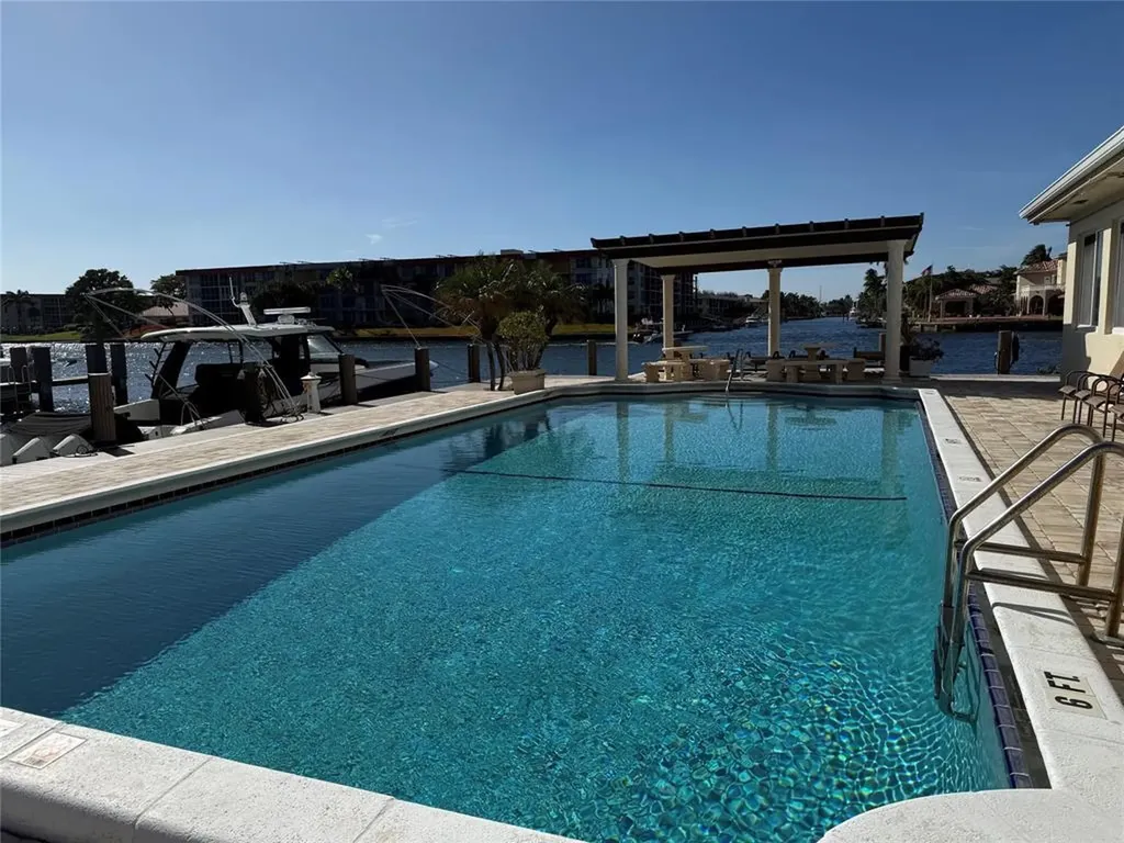 1160 Hillsboro Mile Hillsboro Beach FL 33062