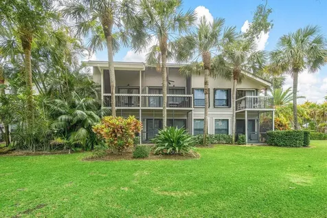 11863 Wimbledon Circle Wellington FL 33414
