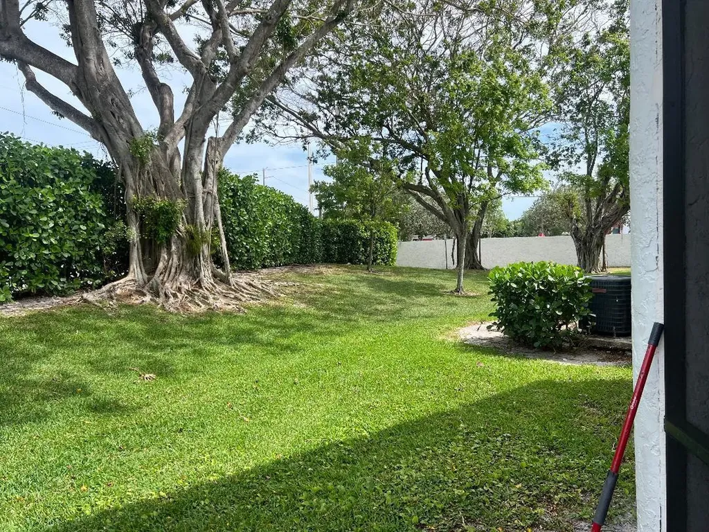 255 NW 36th Avenue Deerfield Beach FL 33442