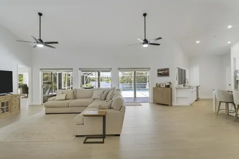 550 SE Ashley Oaks Way Stuart FL 34997