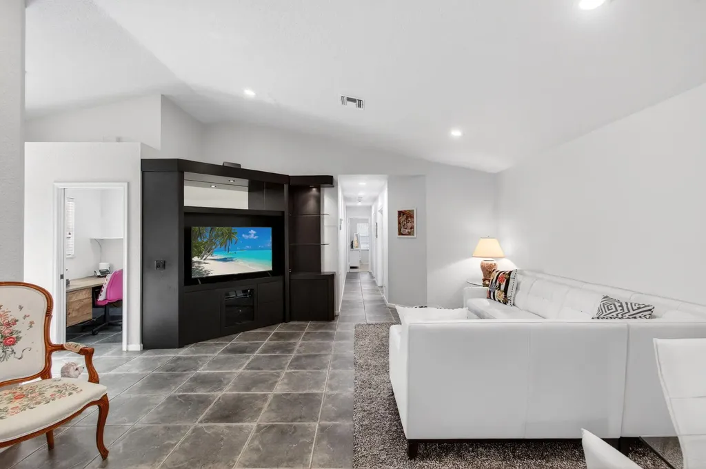 7169 Foxworth Court Boynton Beach FL 33437