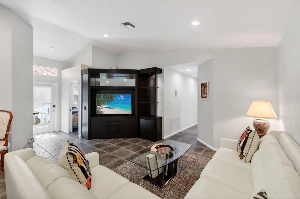 7169 Foxworth Court Boynton Beach FL 33437