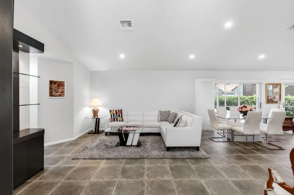 7169 Foxworth Court Boynton Beach FL 33437