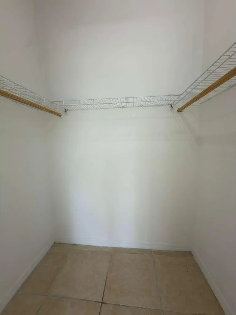 3842 SW 48th Avenue Hollywood FL 33023