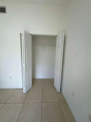 3842 SW 48th Avenue Hollywood FL 33023