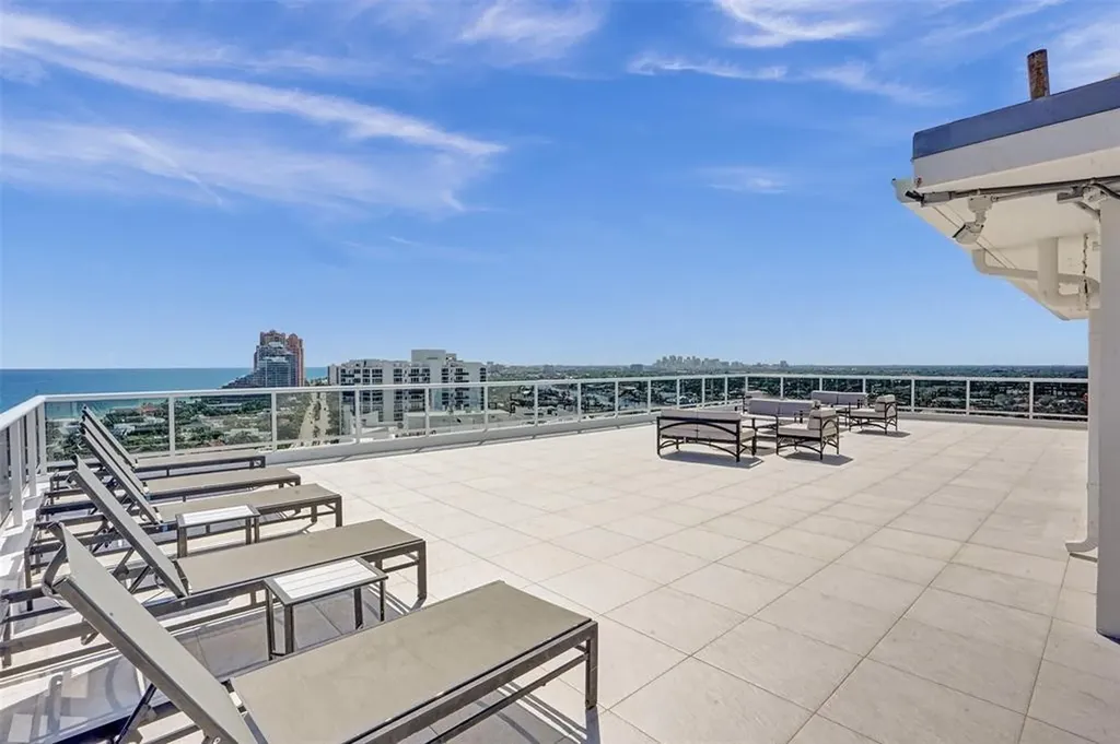 2841 N Ocean Boulevard Fort Lauderdale FL 33308