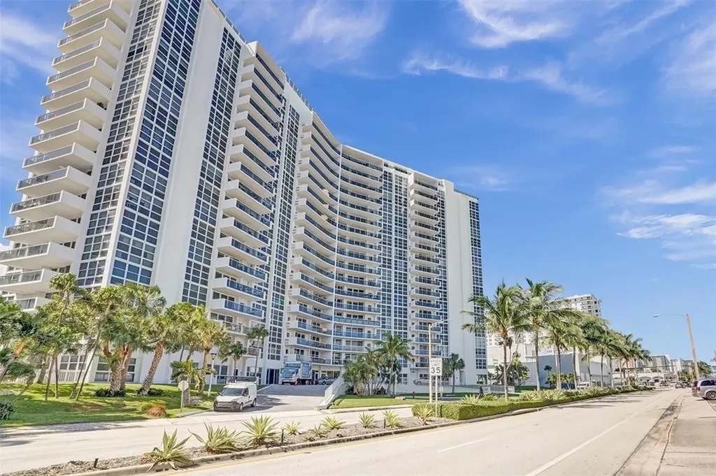 2841 N Ocean Boulevard Fort Lauderdale FL 33308