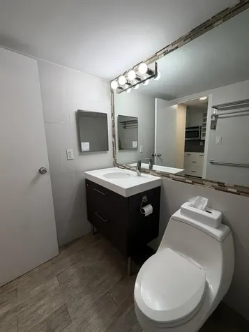 19201 Collins Avenue Sunny Isles Beach FL 33160