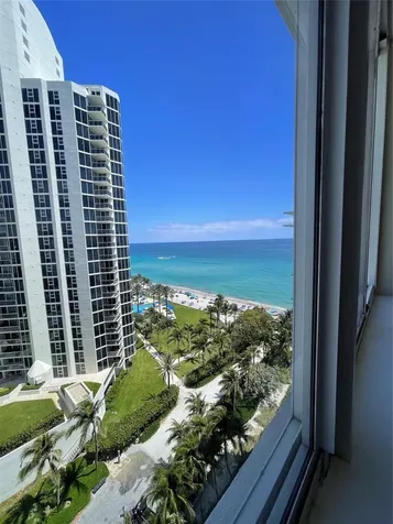 19201 Collins Avenue Sunny Isles Beach FL 33160
