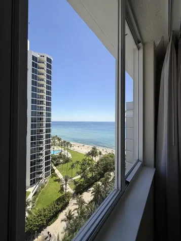 19201 Collins Avenue Sunny Isles Beach FL 33160