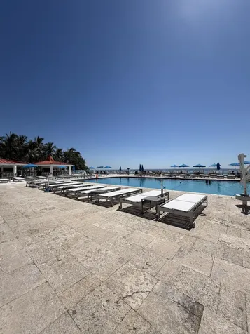 19201 Collins Avenue Sunny Isles Beach FL 33160