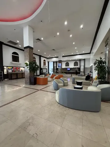 19201 Collins Avenue Sunny Isles Beach FL 33160