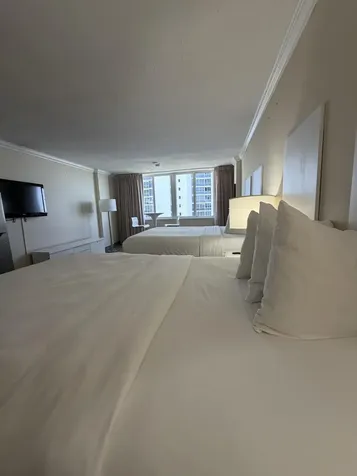 19201 Collins Avenue Sunny Isles Beach FL 33160