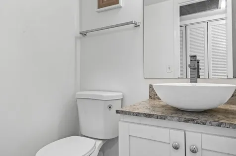 1038 Cambridge Deerfield Beach FL 33442