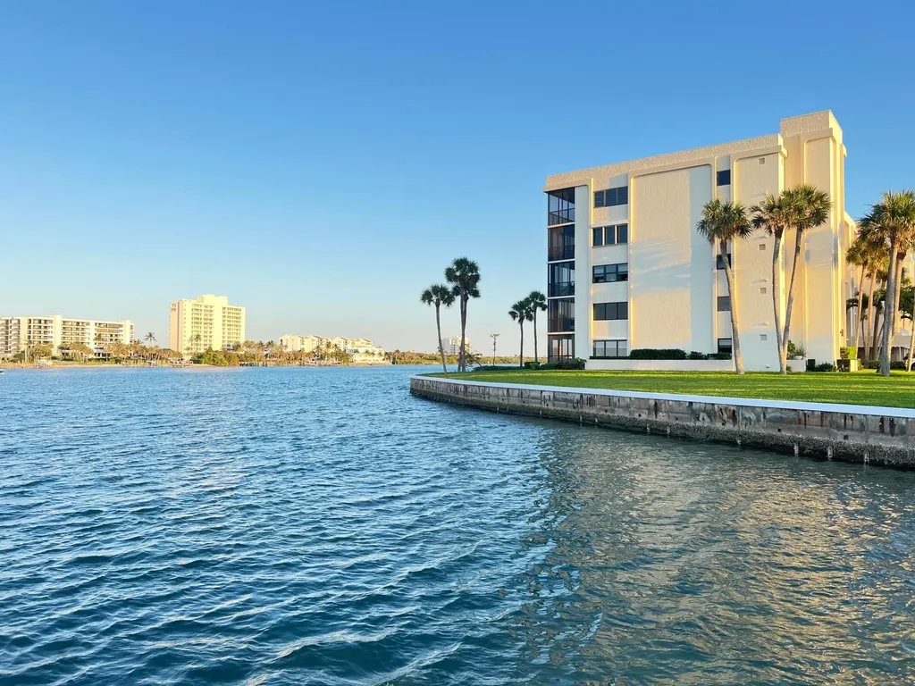 100 Intracoastal Place Jupiter FL 33469