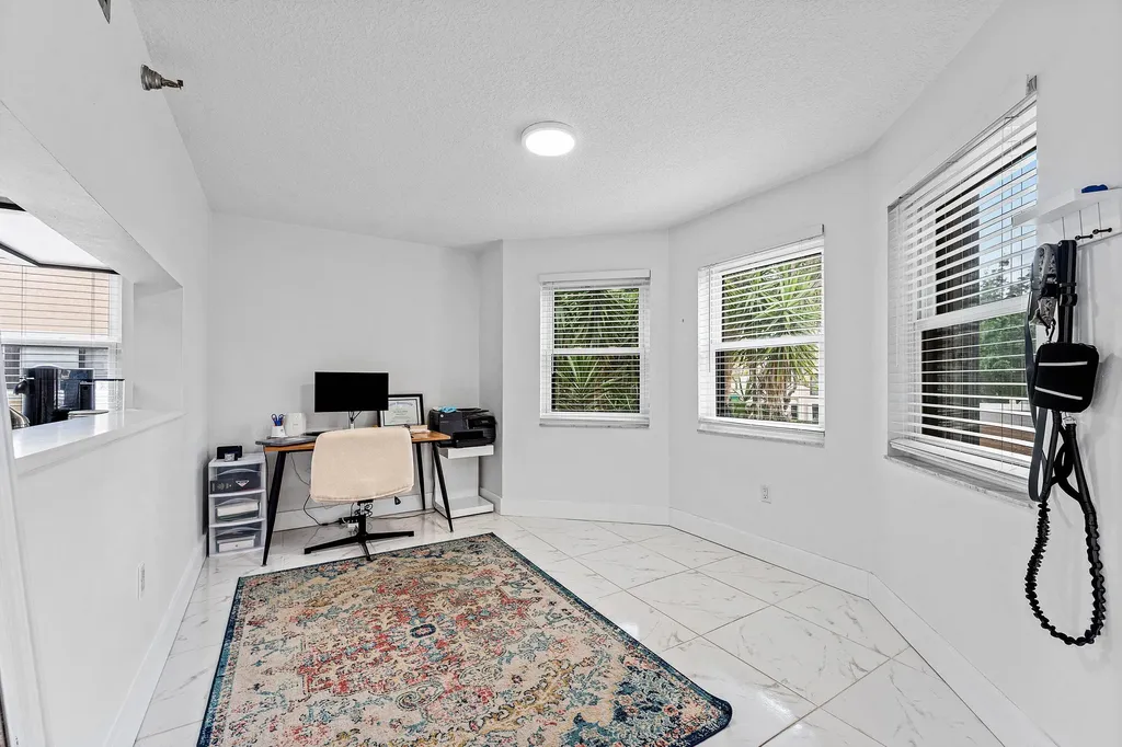 6614 Villa Sonrisa Drive Boca Raton FL 33433