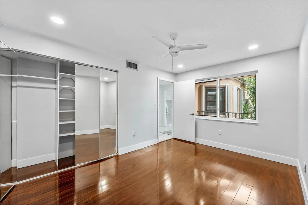 6614 Villa Sonrisa Drive Boca Raton FL 33433