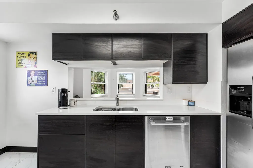 6614 Villa Sonrisa Drive Boca Raton FL 33433