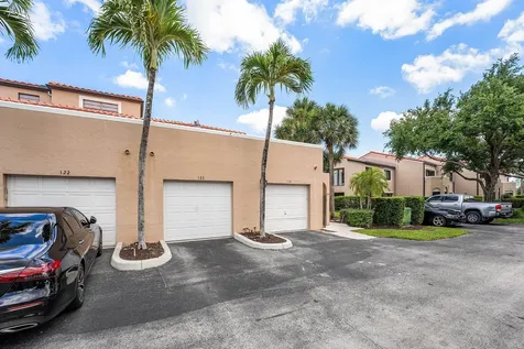 6614 Villa Sonrisa Drive Boca Raton FL 33433