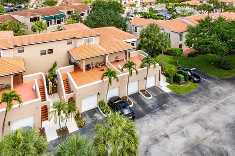6614 Villa Sonrisa Drive Boca Raton FL 33433