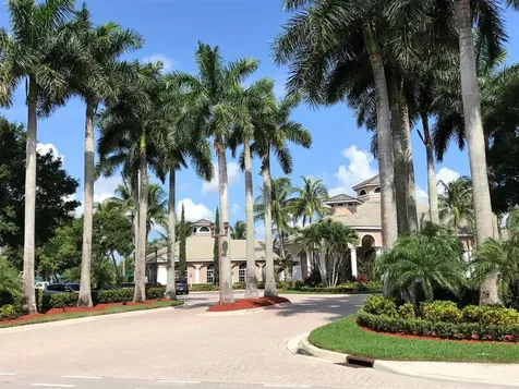 2425 Pigeon Cay West Palm Beach FL 33411