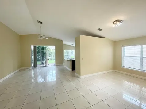 2425 Pigeon Cay West Palm Beach FL 33411