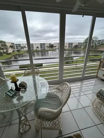 324 SE 10th Street Dania Beach FL 33004