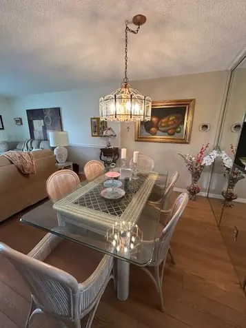324 SE 10th Street Dania Beach FL 33004