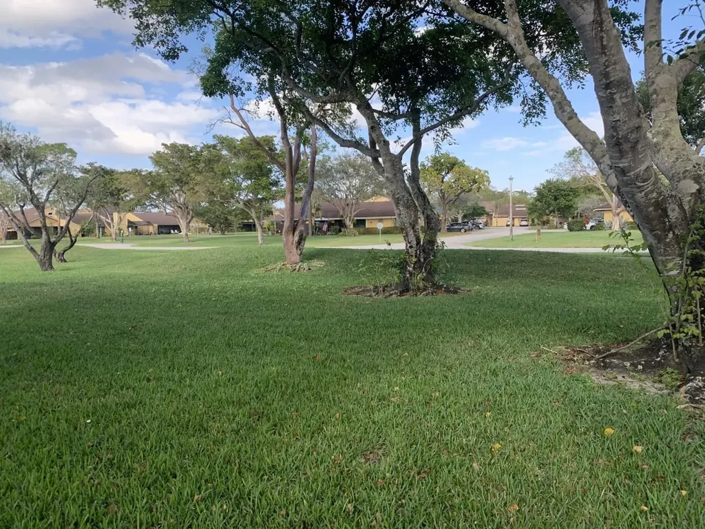 11750 Timbers Way Boca Raton FL 33428