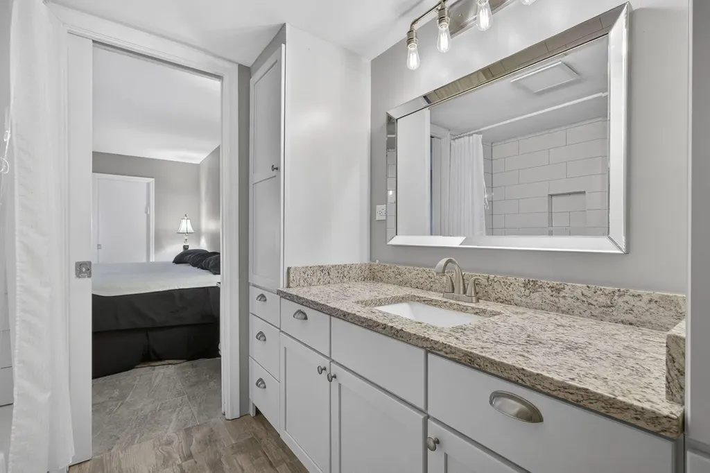 105 Greenbrier C West Palm Beach FL 33417