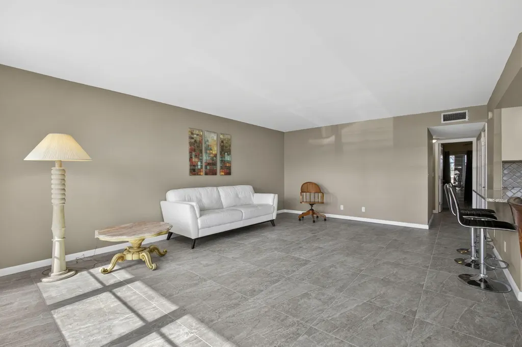 105 Greenbrier C West Palm Beach FL 33417
