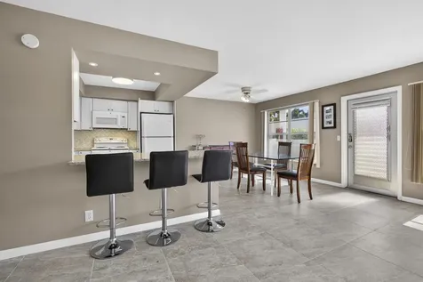 105 Greenbrier C West Palm Beach FL 33417