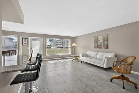 105 Greenbrier C West Palm Beach FL 33417
