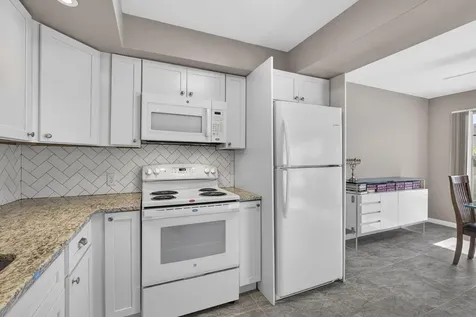 105 Greenbrier C West Palm Beach FL 33417