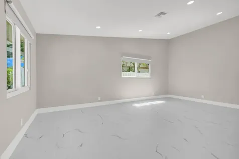 23392 E Country Club Drive Drive E Boca Raton FL 33428