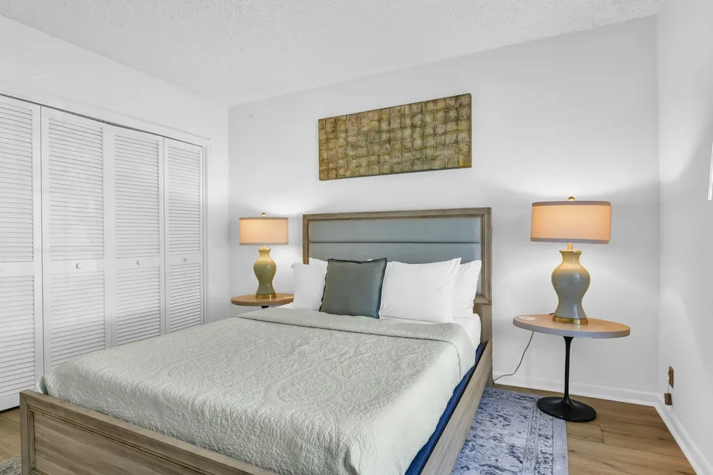 770 E Camino Boca Raton FL 33432