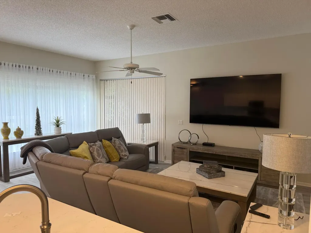 7936 Rockford Road Boynton Beach FL 33472